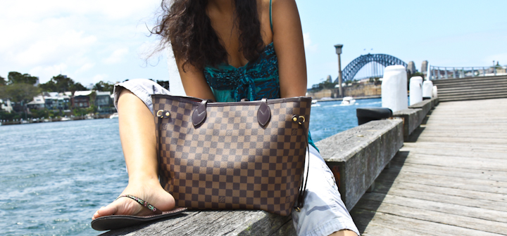 Louis Vuitton Neverfull PM Bag Review 