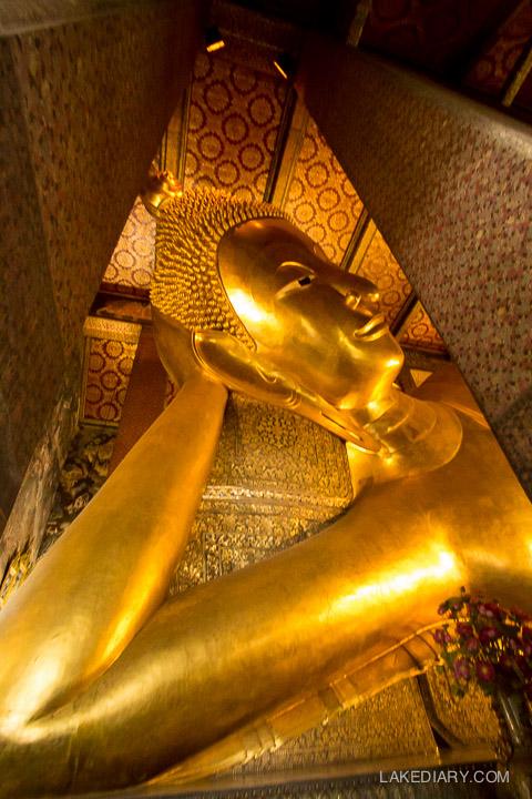 Bangkok Temple of Reclining Buddha