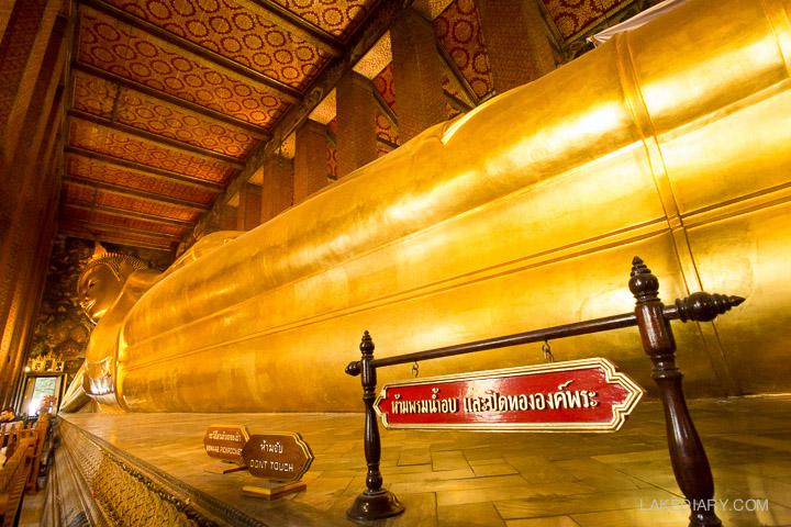 Bangkok Temple of Reclining Buddha