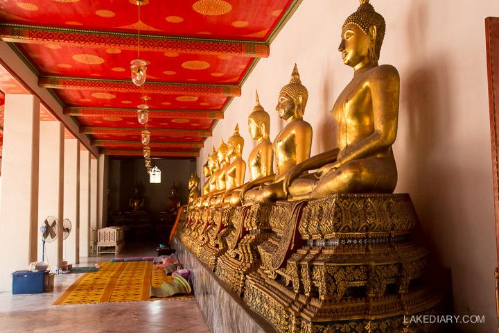 Bangkok Temple of Reclining Buddha