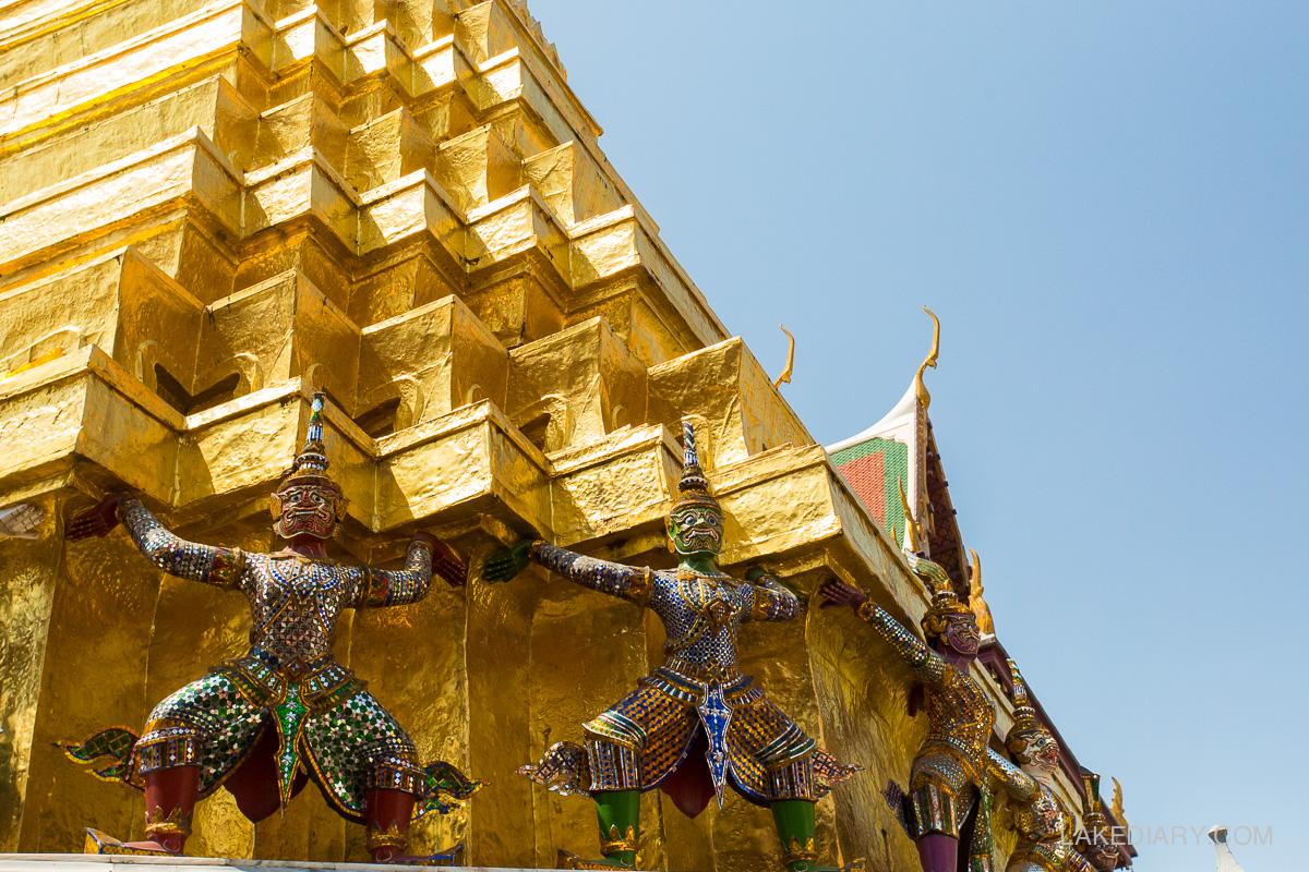 Grand Palace Thailand demons (1 of 1)