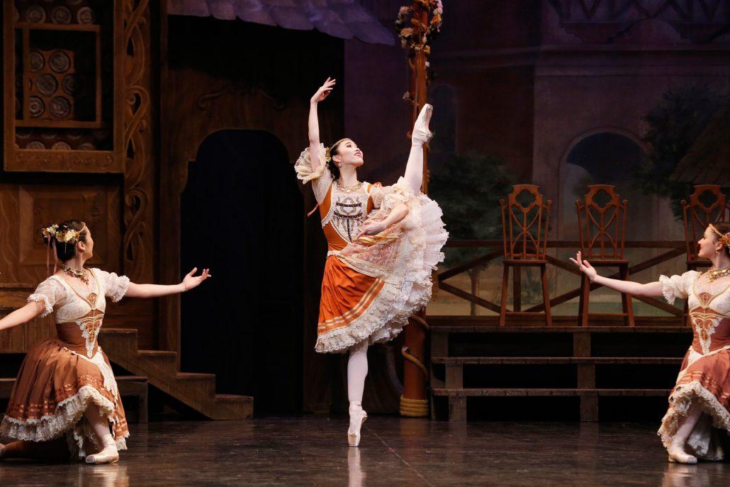 coppelia-2016-the-australian-ballet-ako-kondo