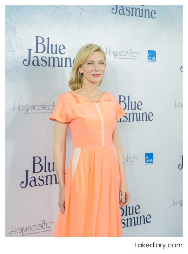 Cate Blanchett signed 8x10 photo In Person. Proof - Blue Jasmine